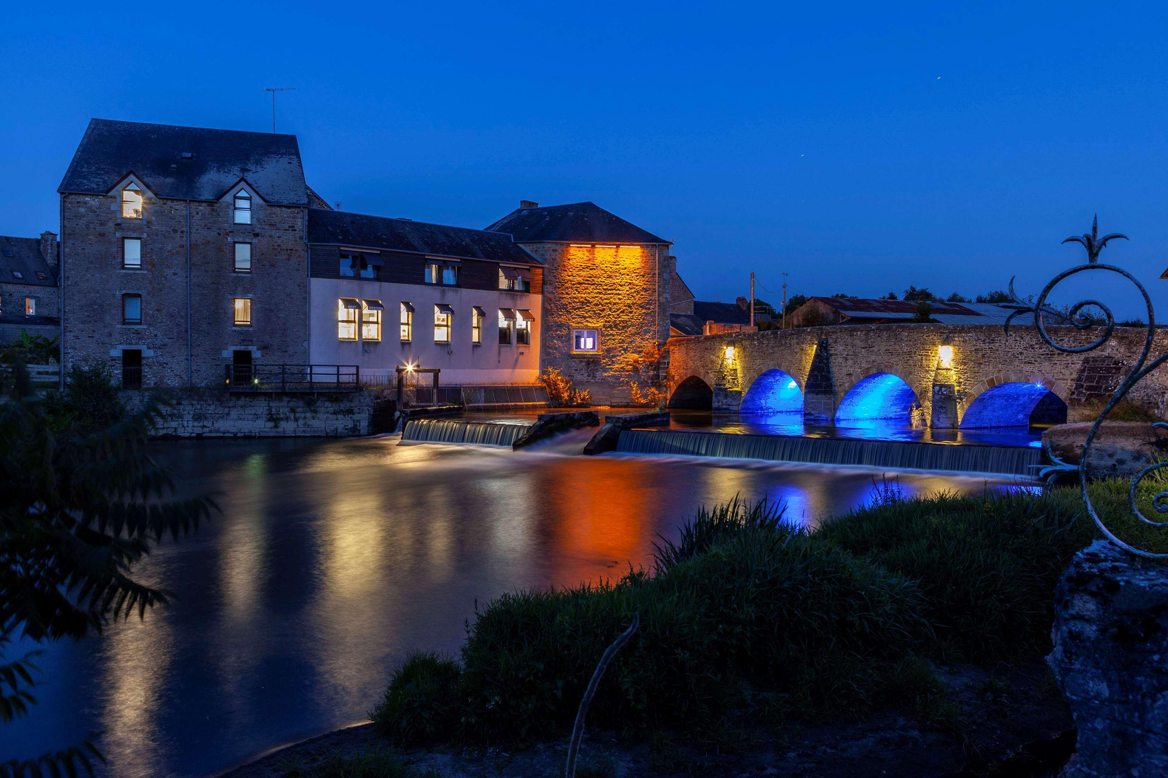 Best Western Le Moulin De Ducey Exterior photo